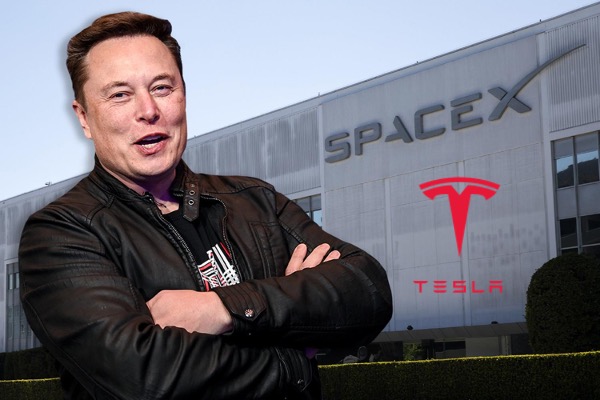 Elon Musk là người sáng lập các dự án đột phá như Tesla và SpaceX