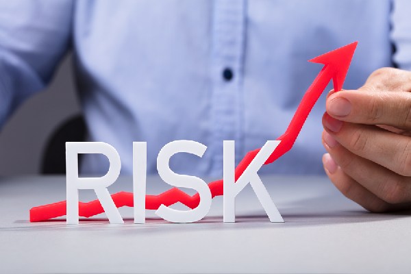Cần đánh giá rủi ro khi đầu tư dựa mức trái tức trái phiếu